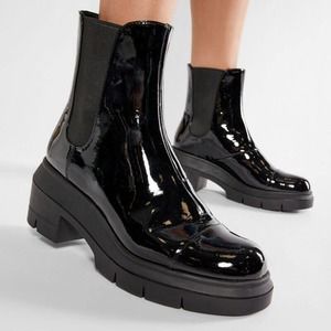 Stuart Weitzman Norah Black Patent Platform Chelsea Boots